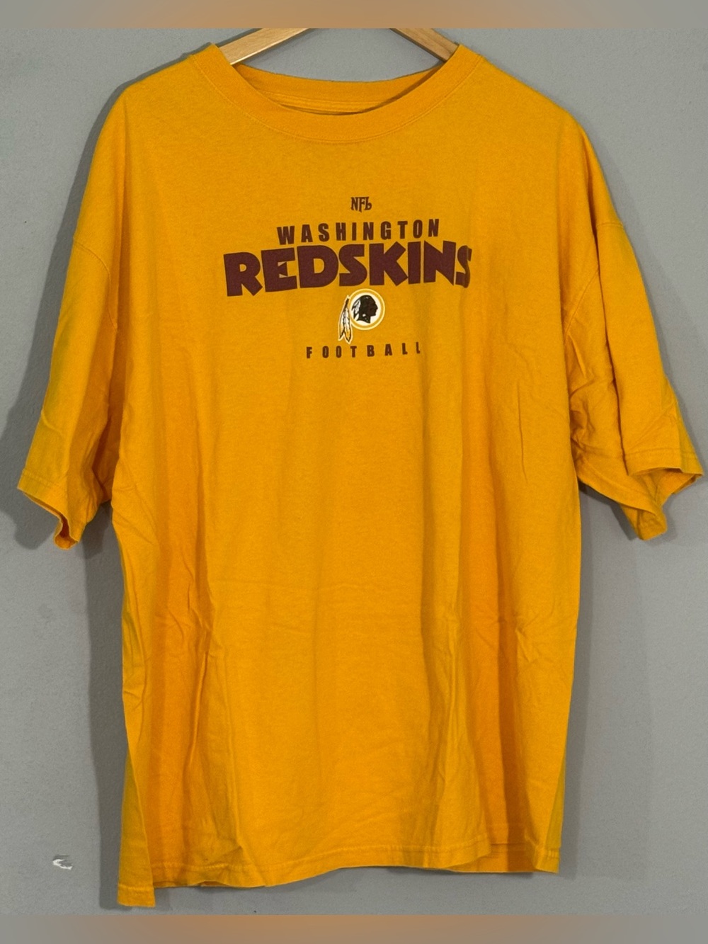 Washington Redskins NFL Football Gold Graphic T Shirt 2XL VF Imagewear